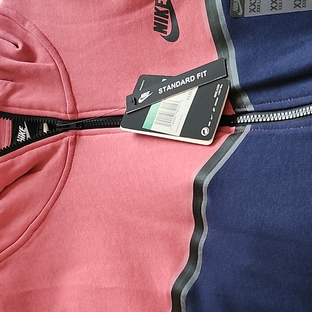 Brand new nike jogger set